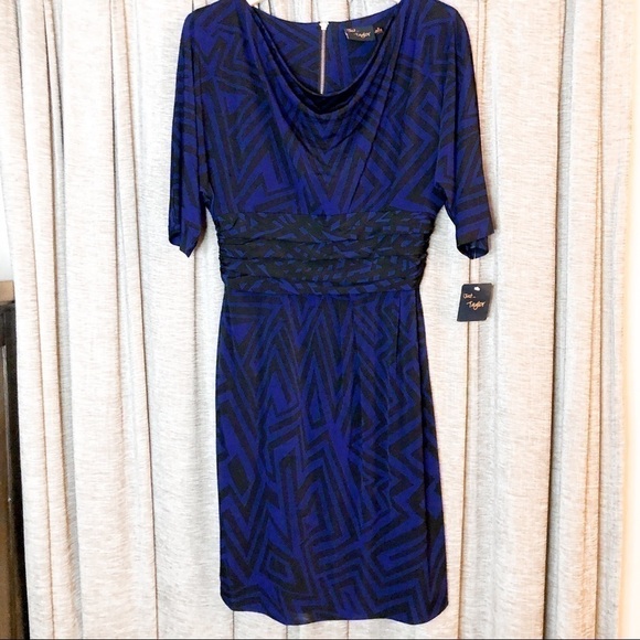 NWT Just Taylor Blue & Black Geometric Print Gold Zipper Back Dress Size 8 - Picture 1 of 12